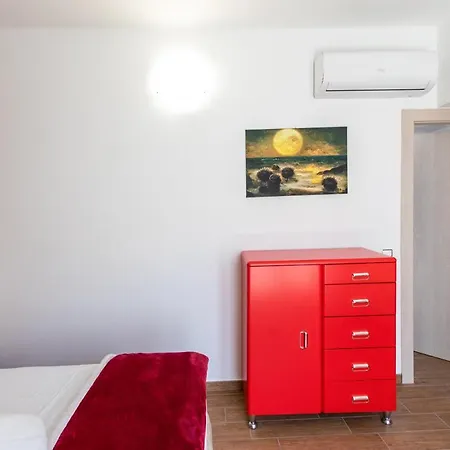 Vendégház Center House